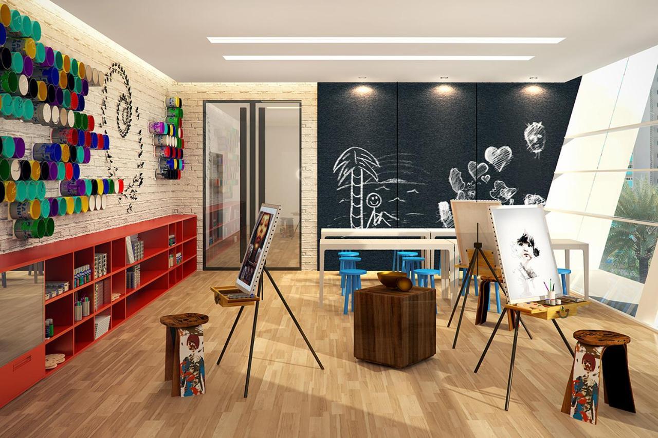 The Residences At Commonwealth By Century Properties Quezon City Dış mekan fotoğraf